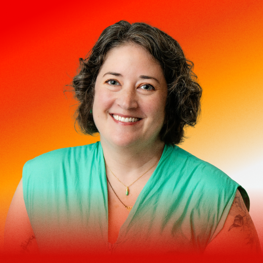 Julie Weber headshot